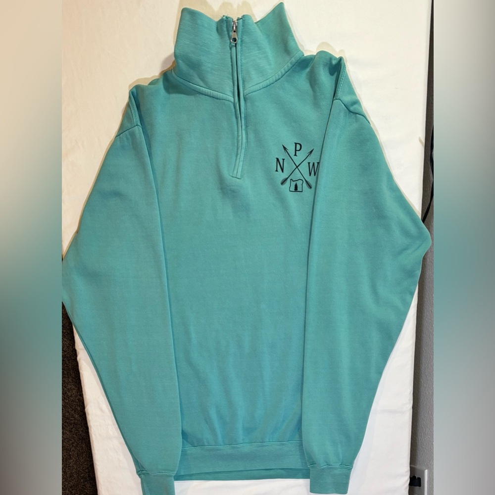Men’s L U.S. Vintage teal fleece quarter-zip pullover, compass logo,